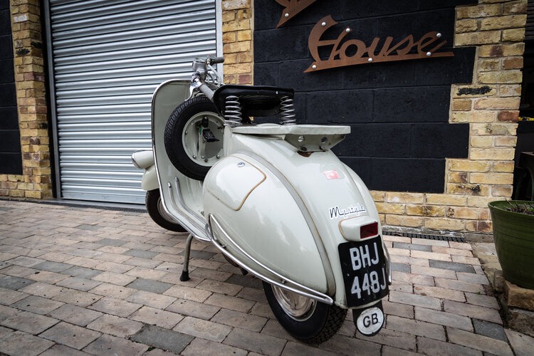 1971 Piaggio Vespa Image 2